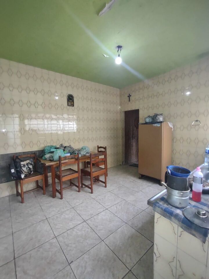 Casa, 5 quartos, 180 m² - Foto 6