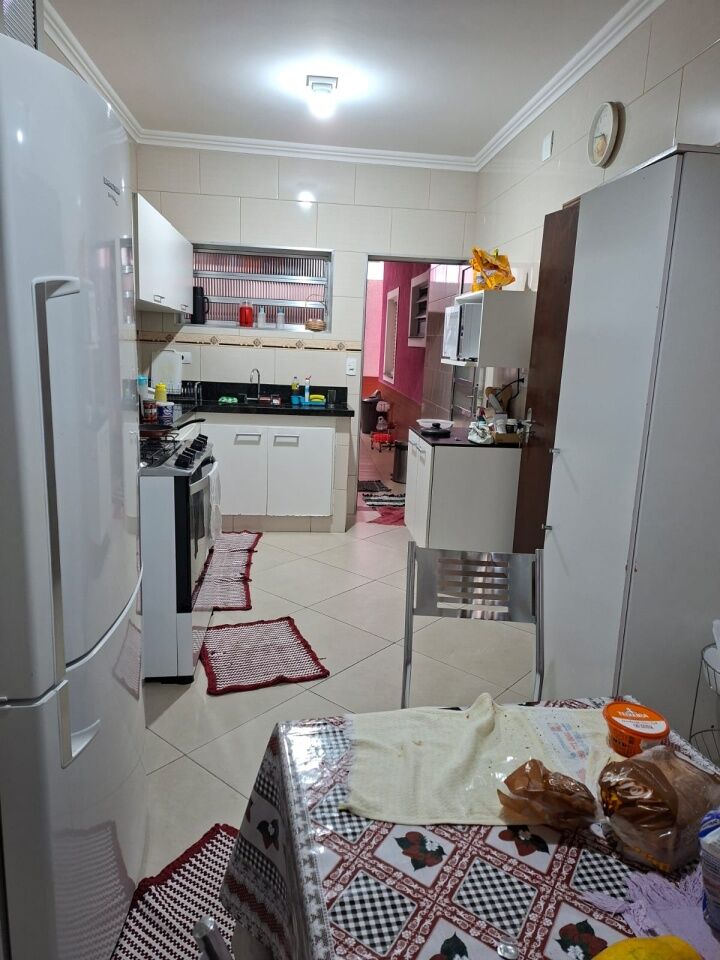 Casa, 3 quartos, 200 m² - Foto 12