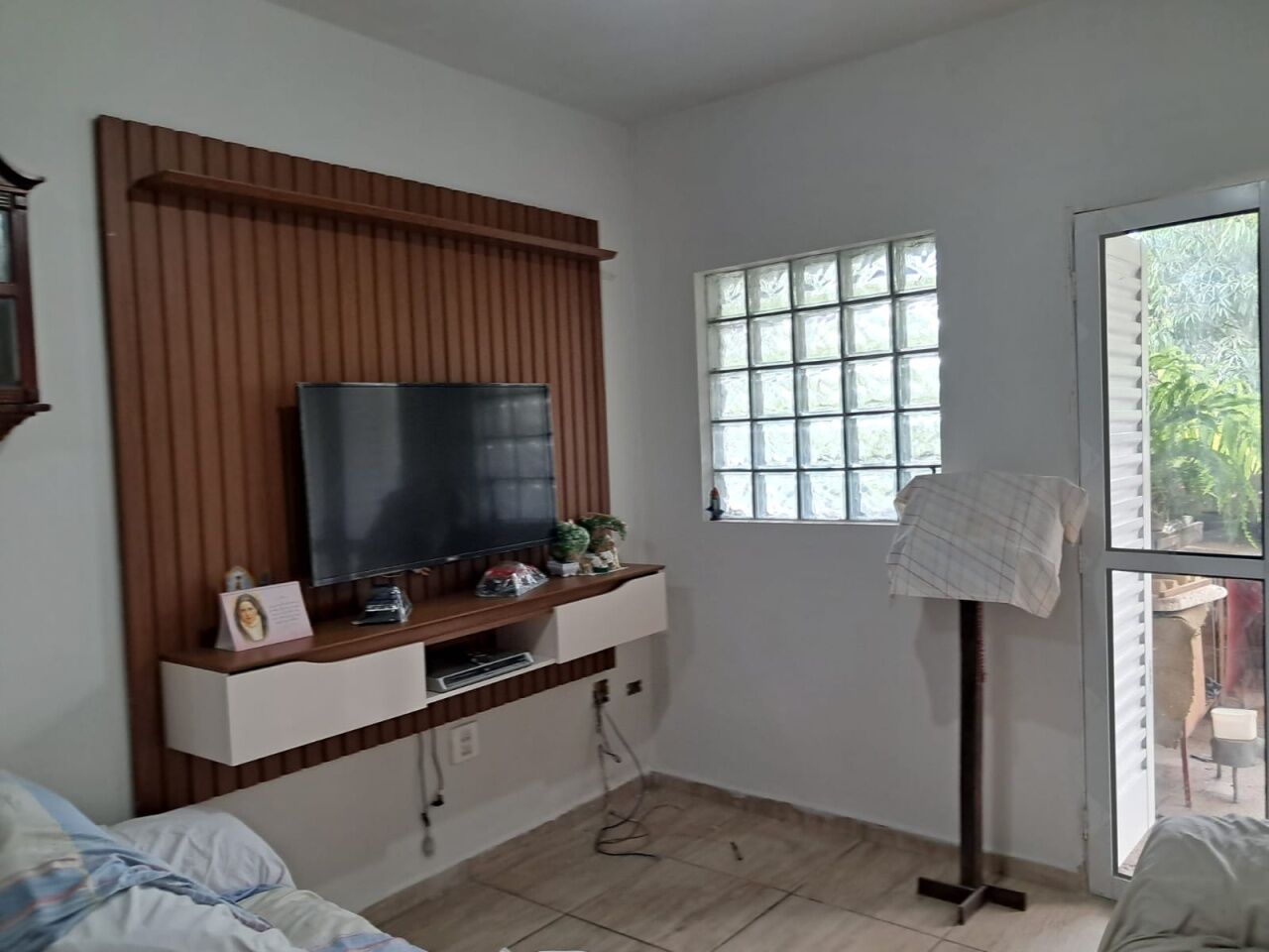 Chácara, 3 quartos, 1002 m² - Foto 2