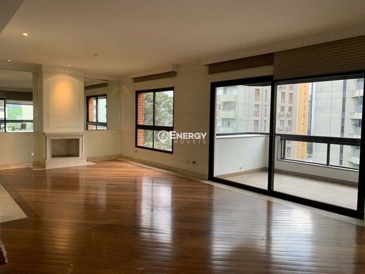 Apartamento para Venda - Moema