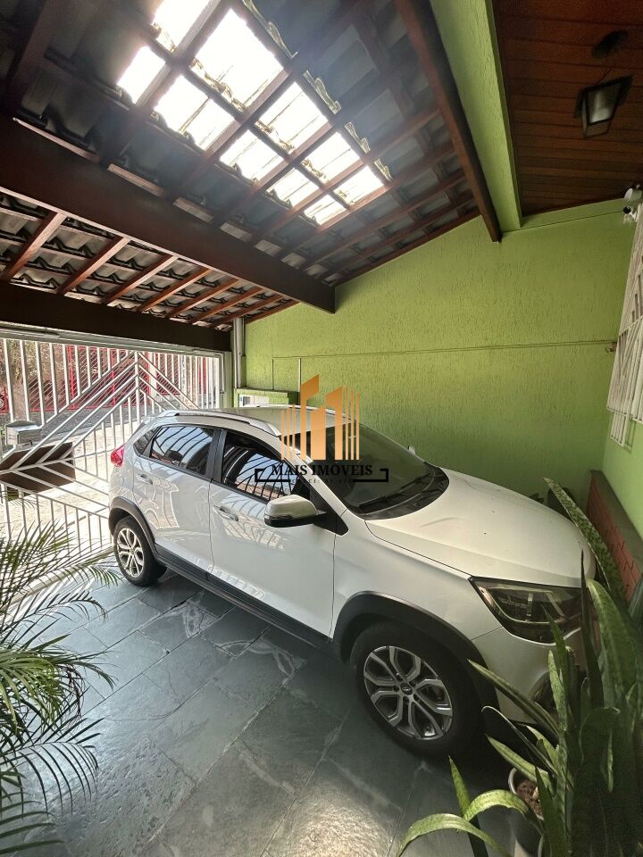 Sobrado para Venda - Jardim Santa Clara