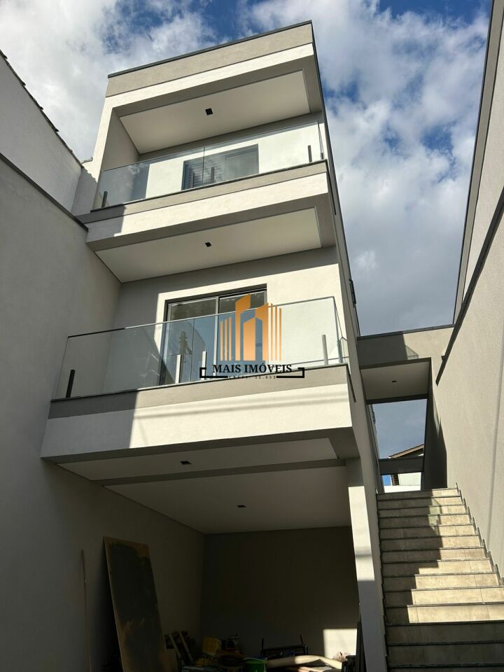 Sobrado para Venda - Vila Galvão