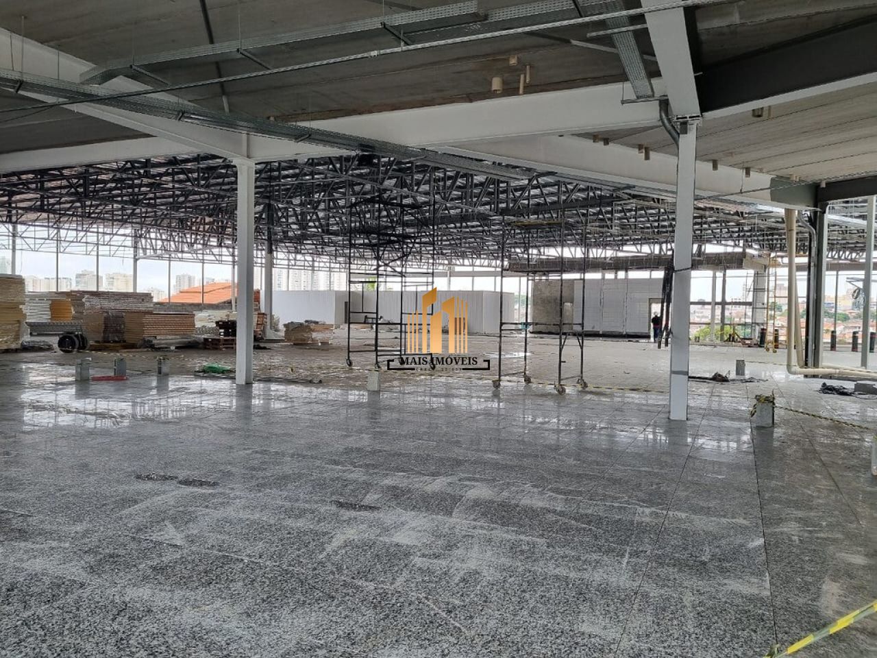 Sala / Salão Comercial para Locação - Jardim Paraventi
