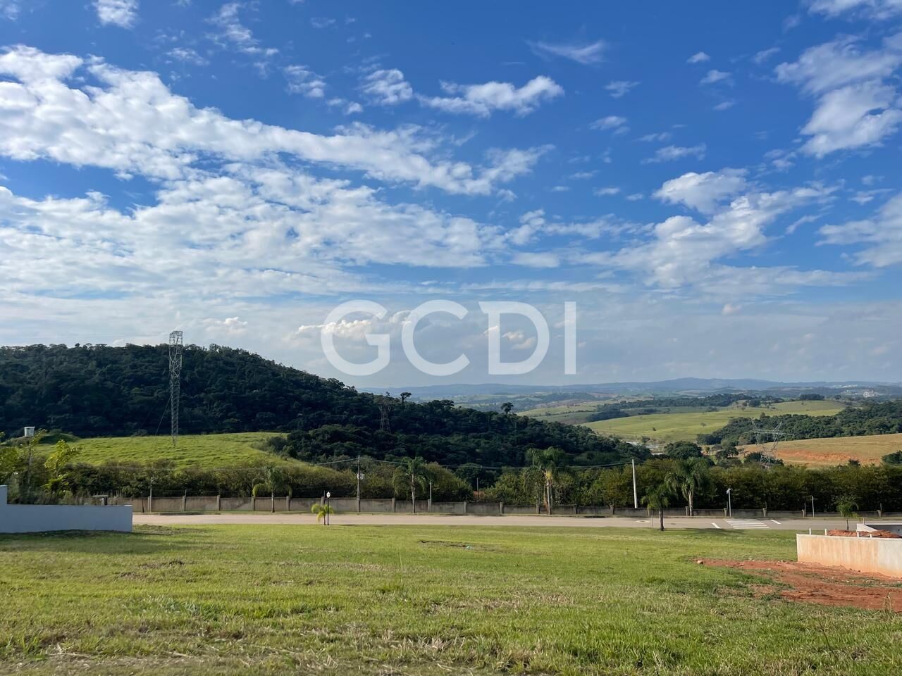 Condomínio para Venda - Serra Azul
