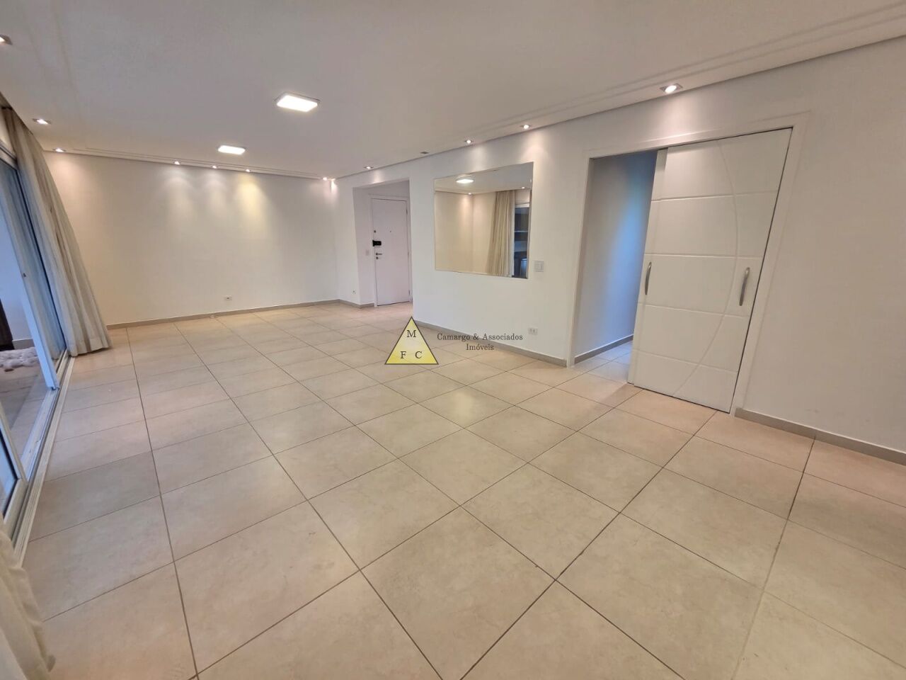Apartamento para Venda - Vila Romana