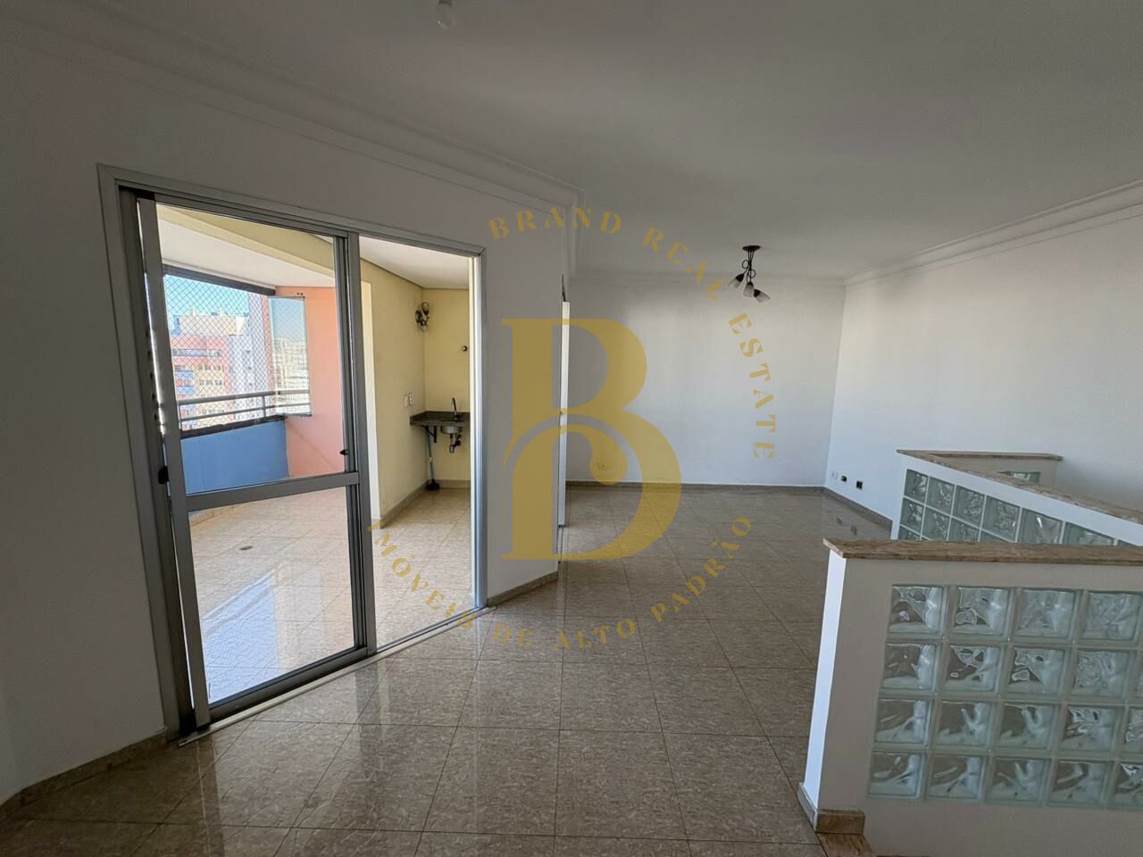 Foto 4 - BR10021
