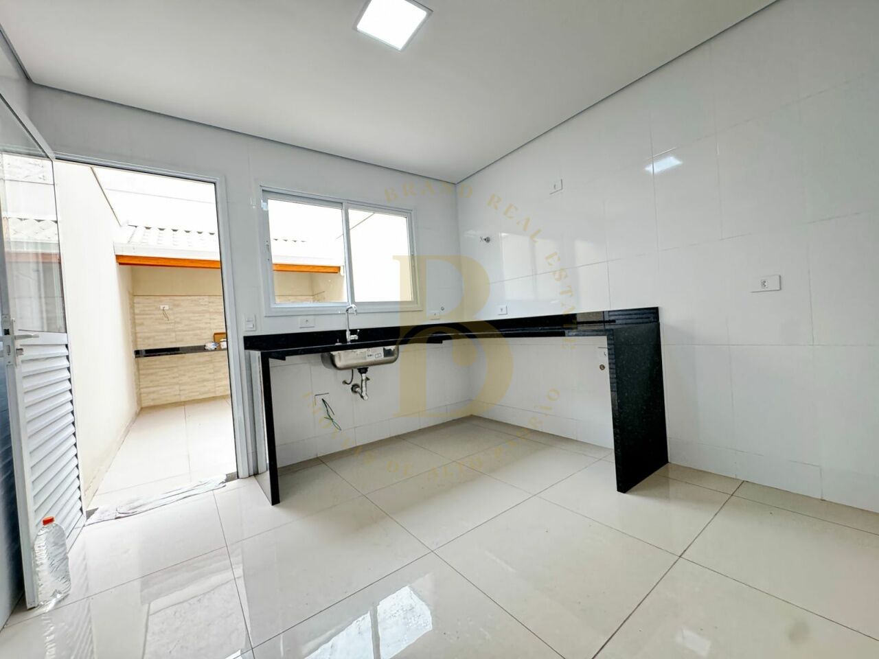 Foto 6 - BR10137
