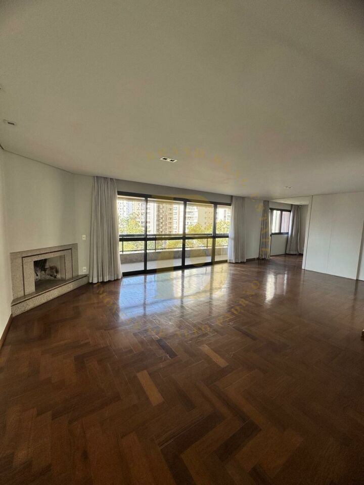 Foto 2 - BR10174