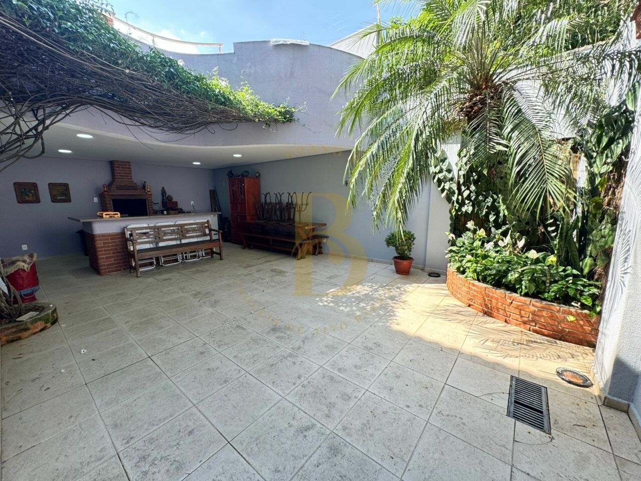 Foto 41 - BR10335