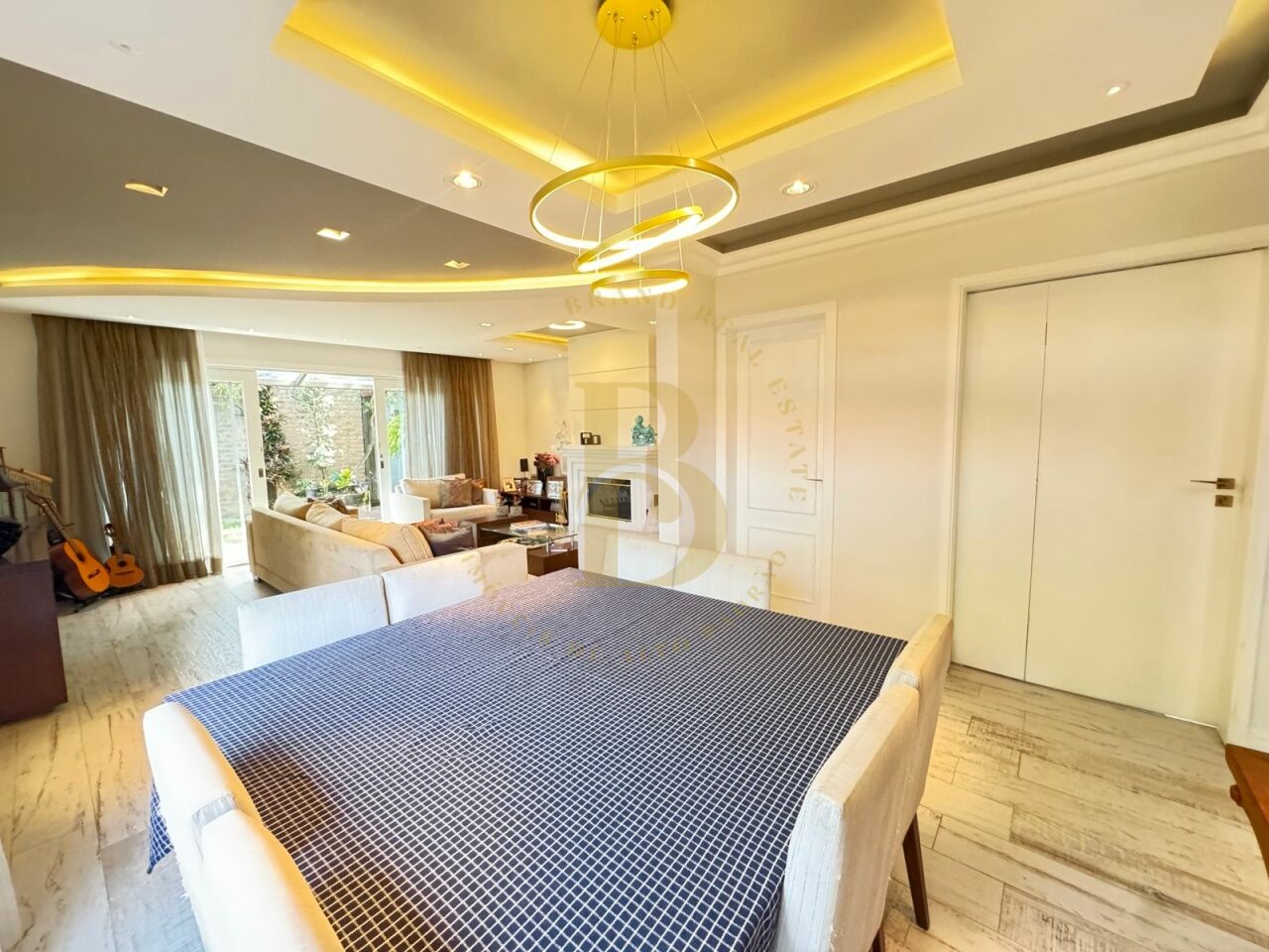 Foto 8 - BR10335