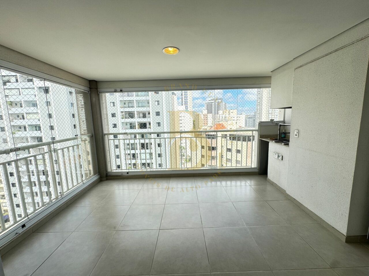 Foto 3 - BR10345