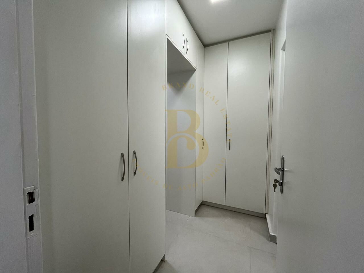 Foto 5 - BR10517