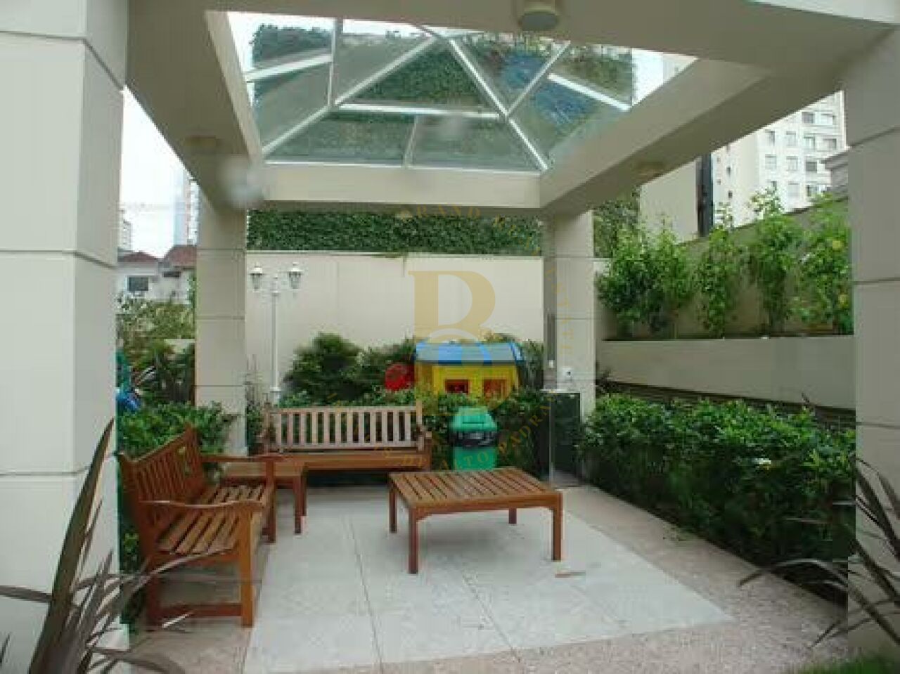 Foto 15 - BR11009