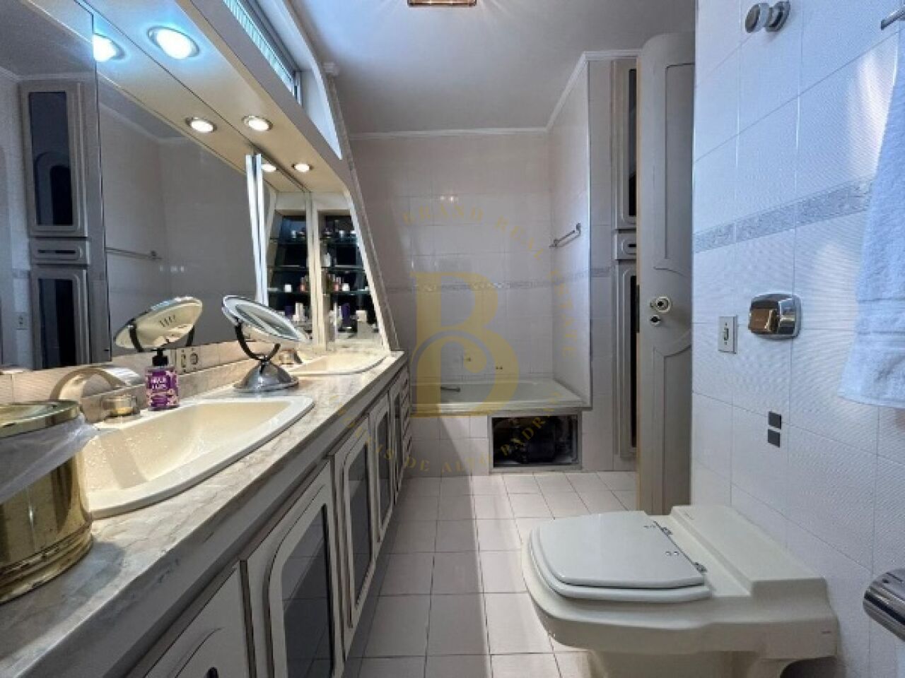 Foto 19 - BR11038