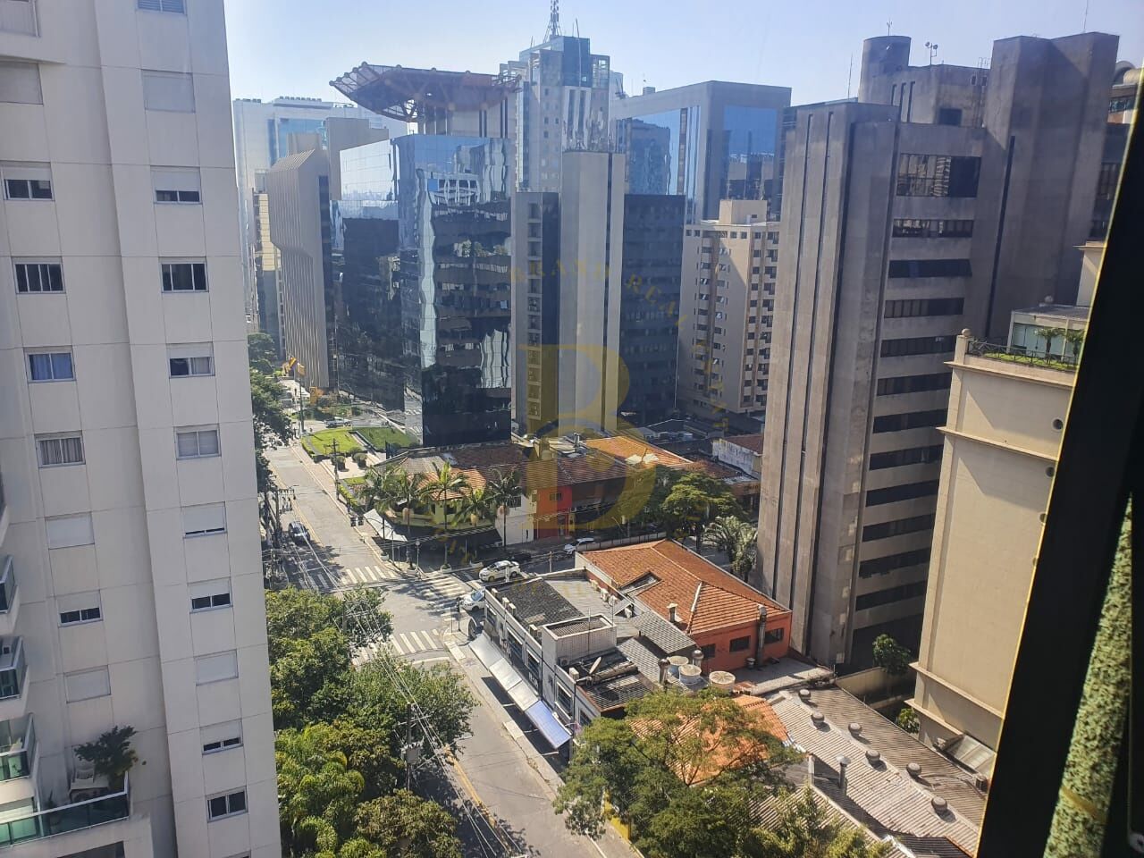 Foto 8 - BR11050