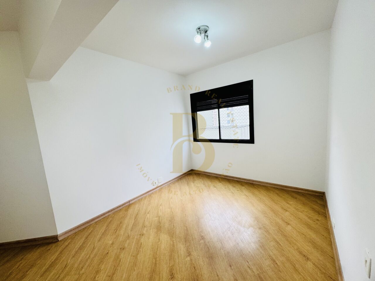 Foto 31 - BR11120