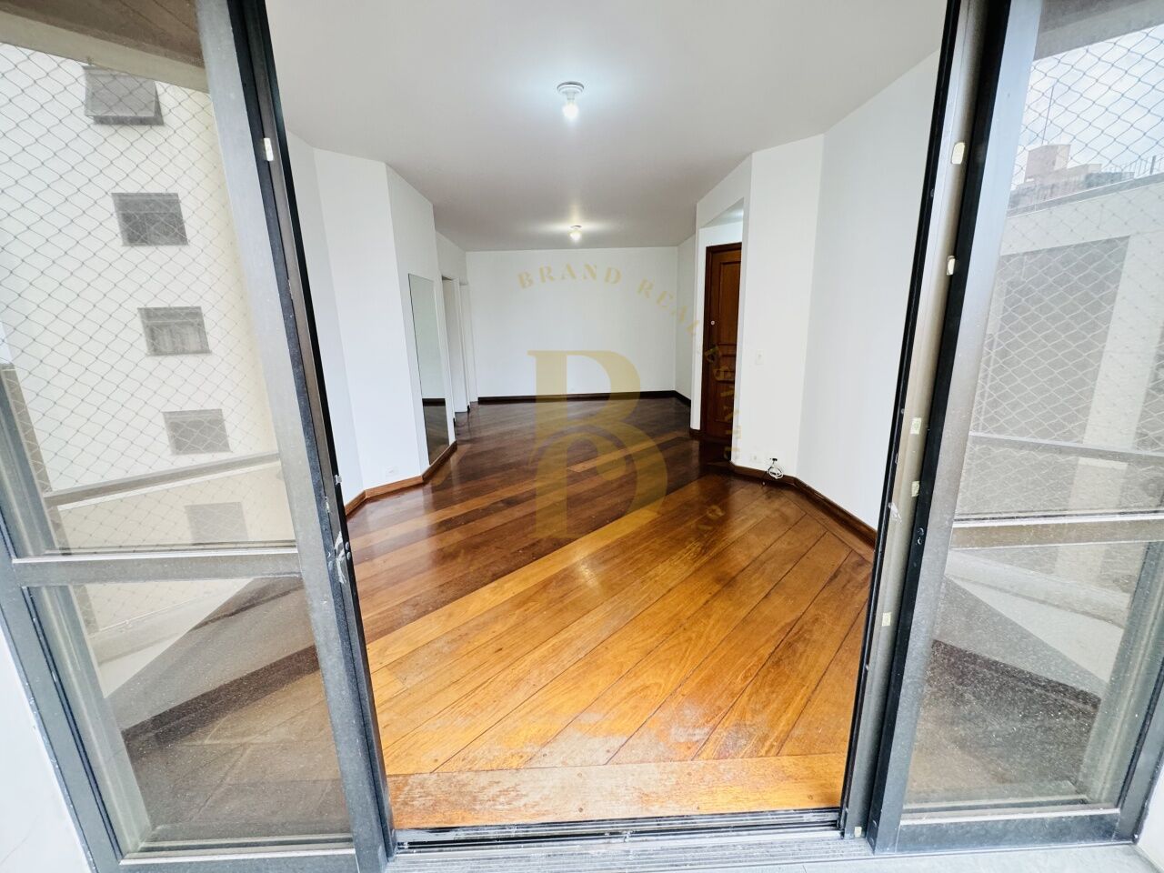 Foto 5 - BR11120