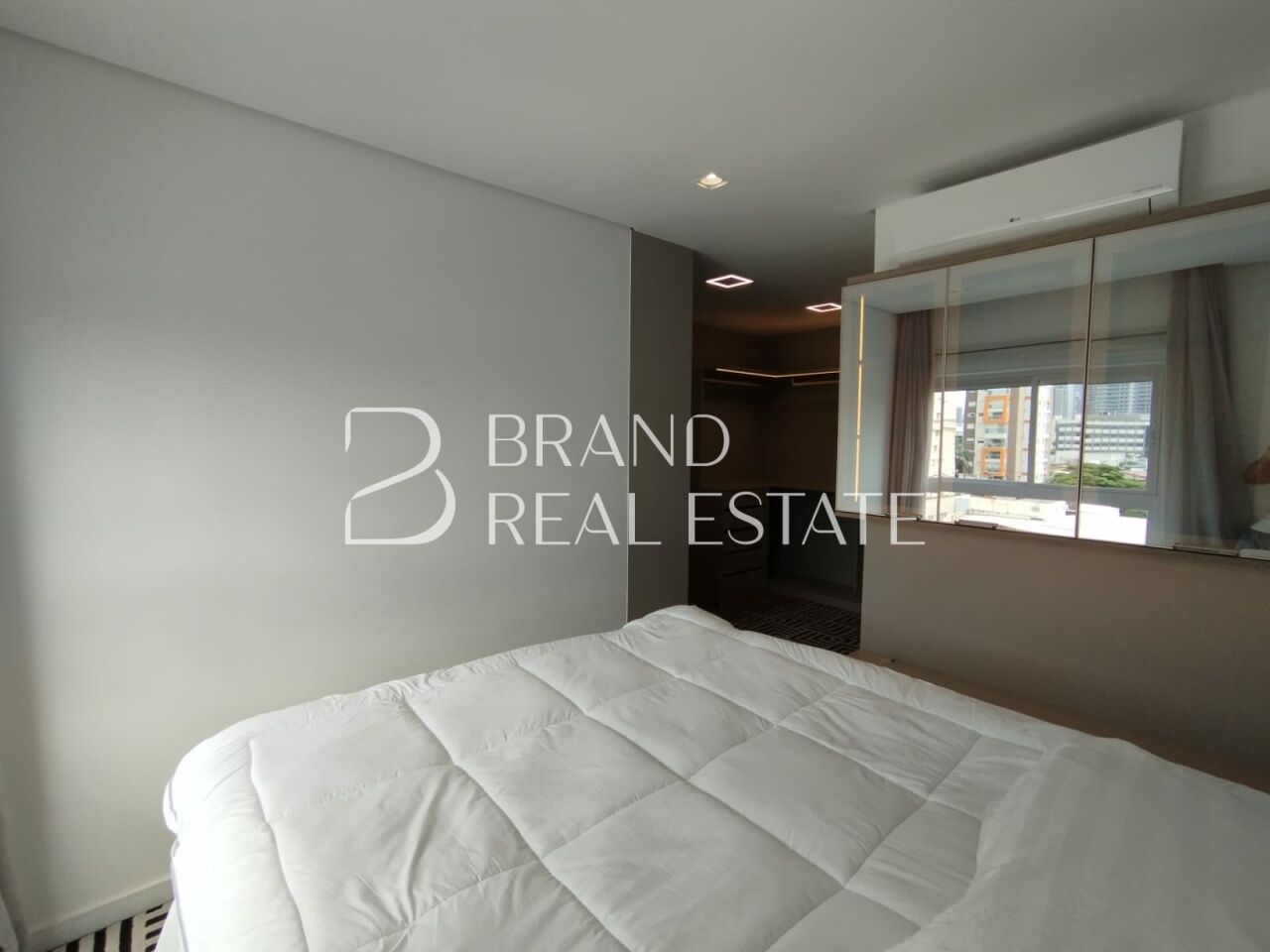 Foto 27 - BR11824