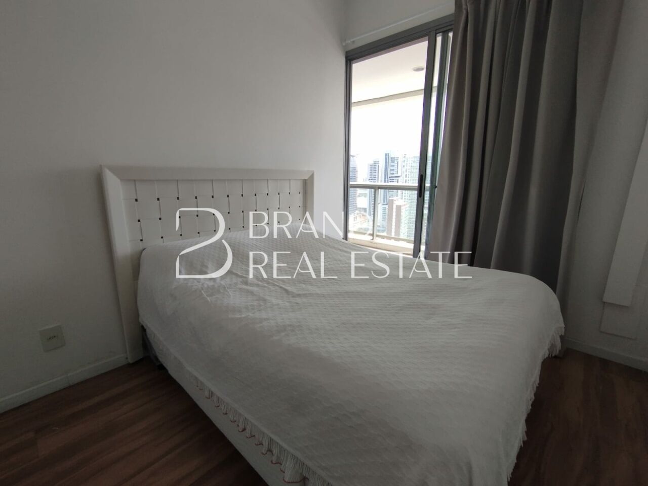 Foto 17 - BR11988