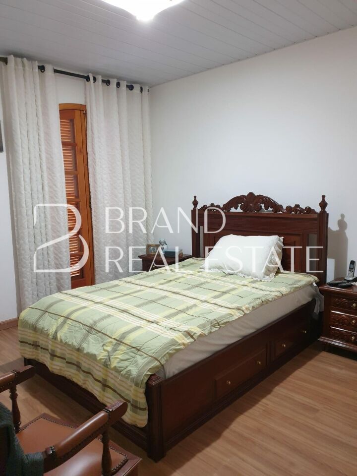 Foto 27 - BR12018