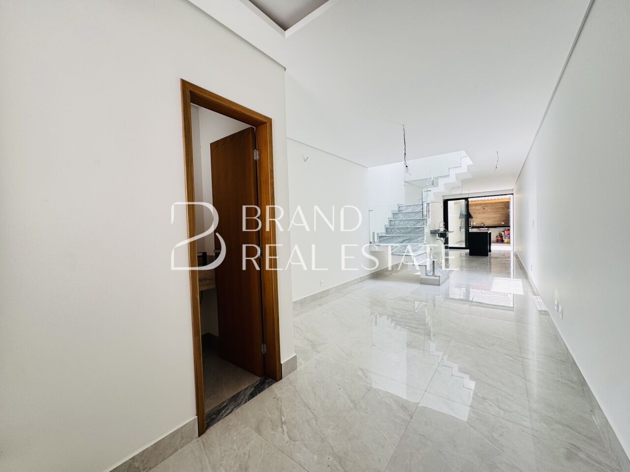 Foto 7 - BR12033
