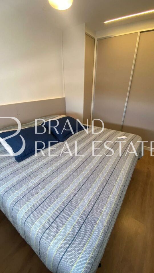 Foto 14 - BR12220