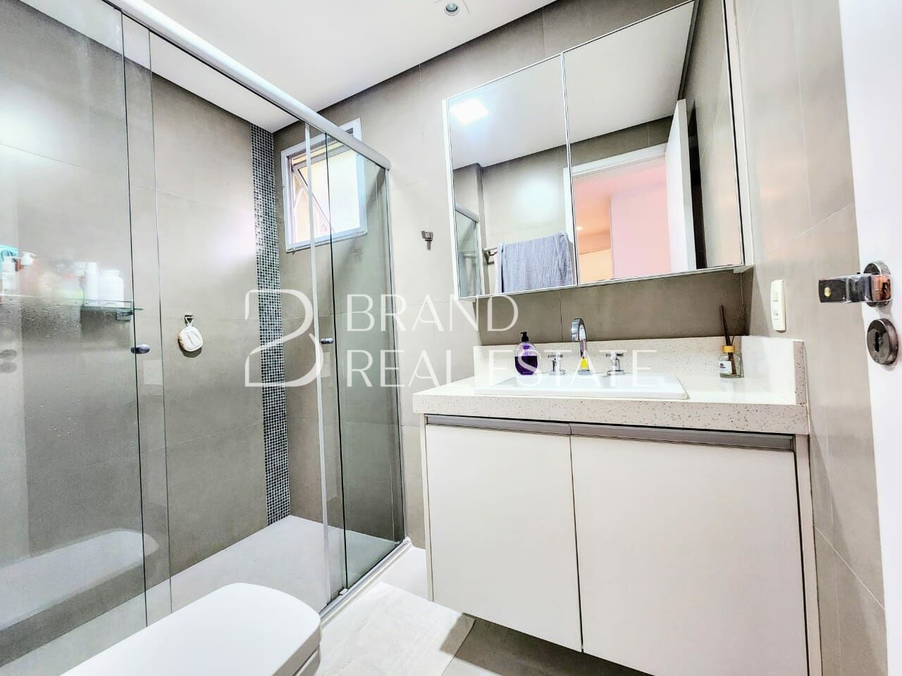 Foto 11 - BR12225
