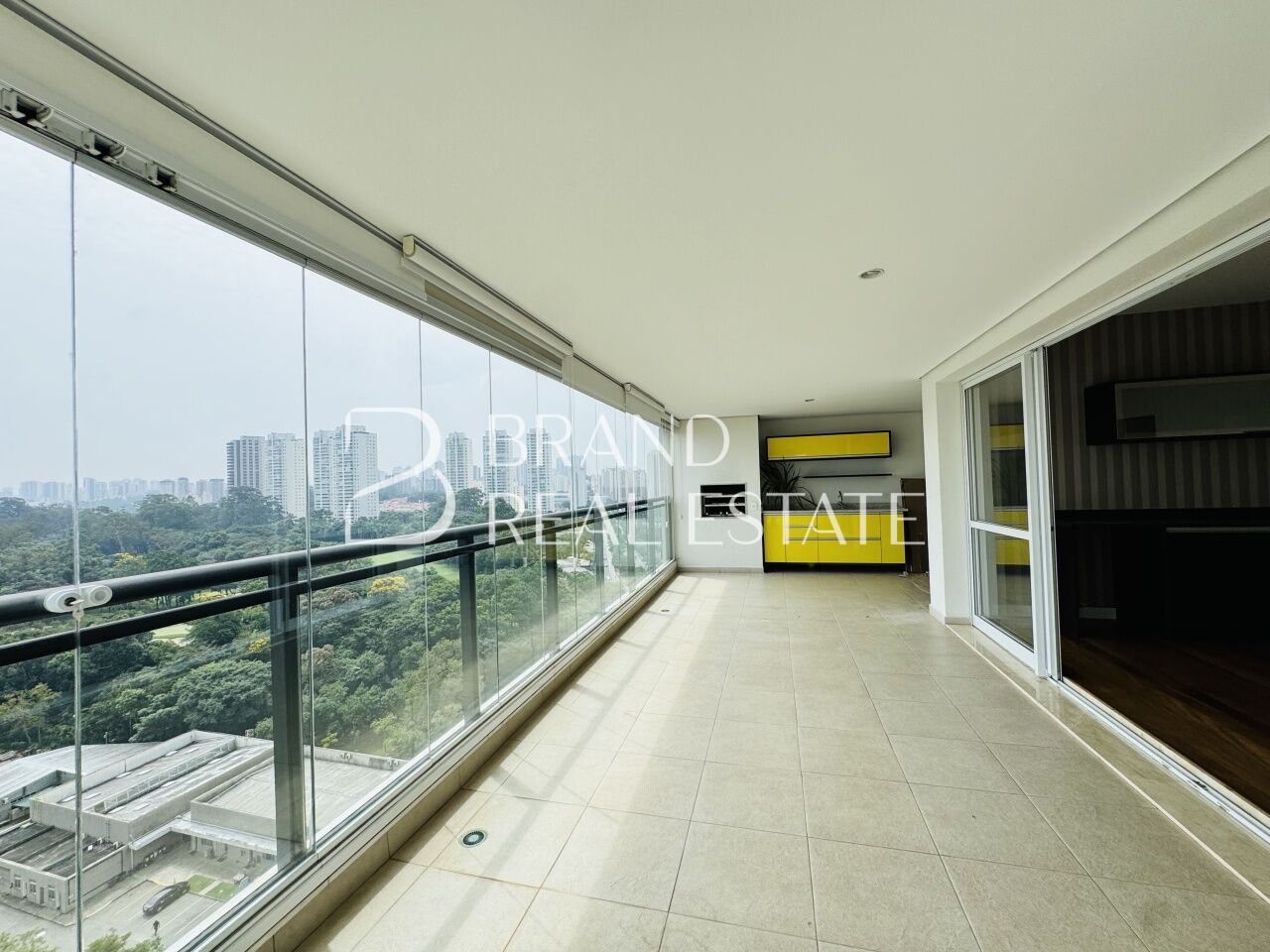 Foto 7 - BR12239