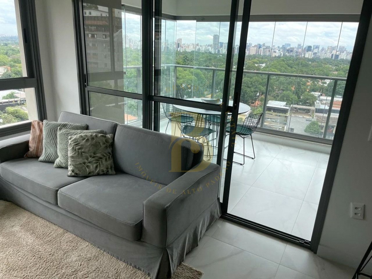 Foto 3 - BR1260