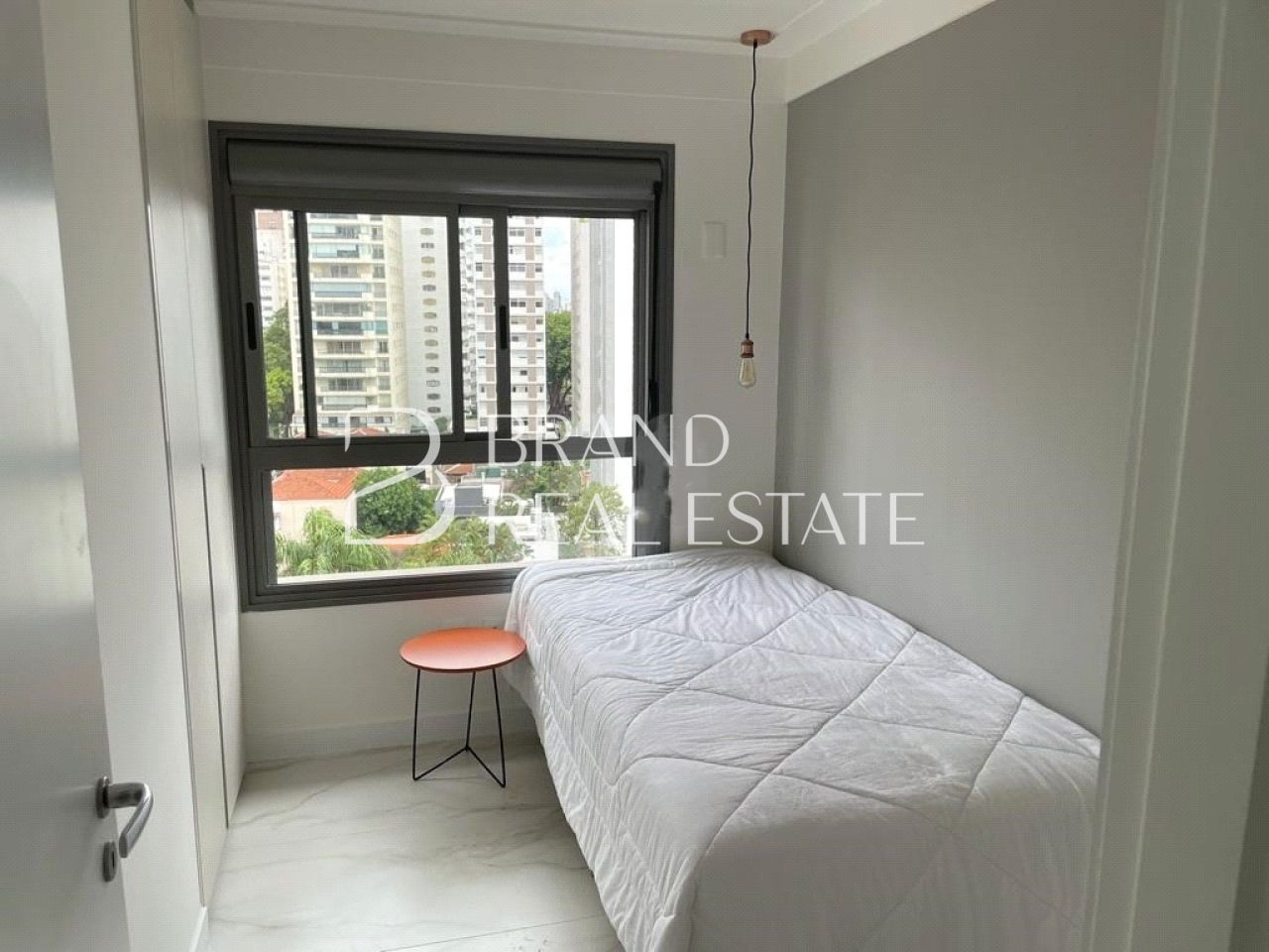 Foto 6 - BR1260