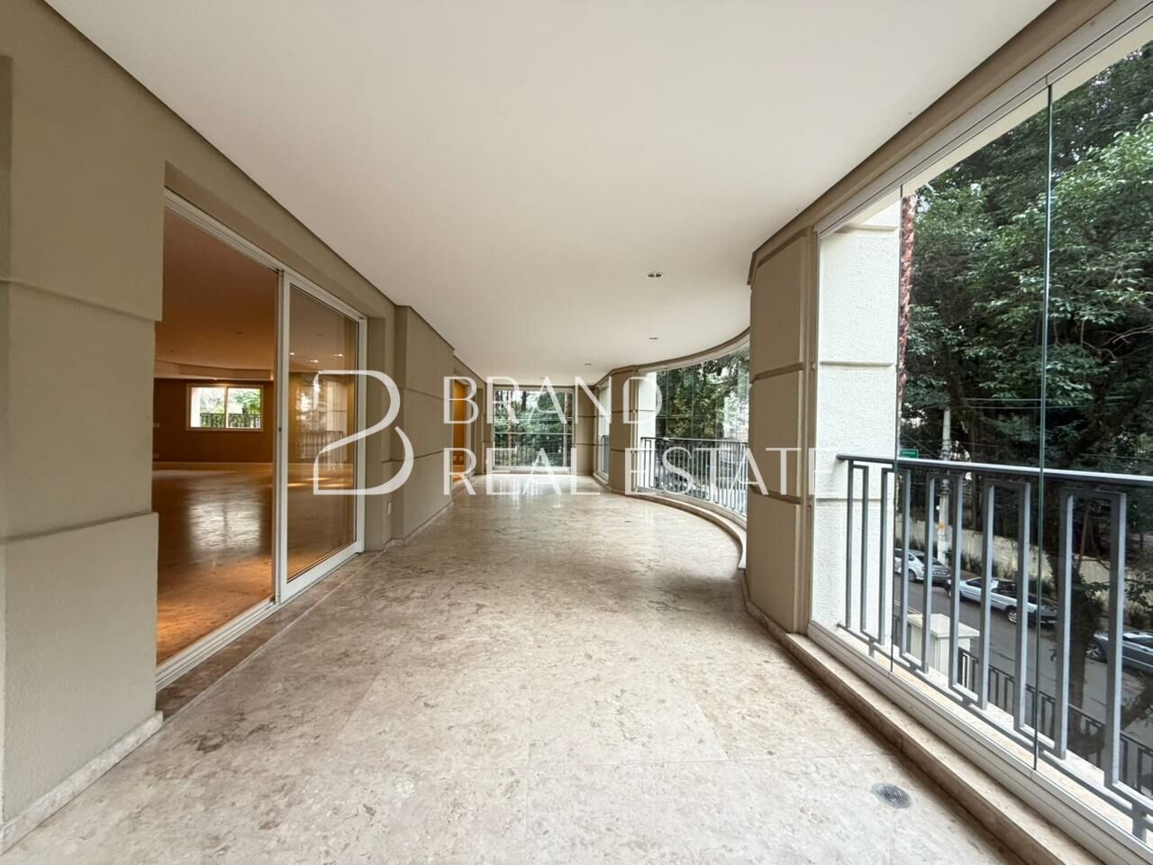 Foto 5 - BR12630