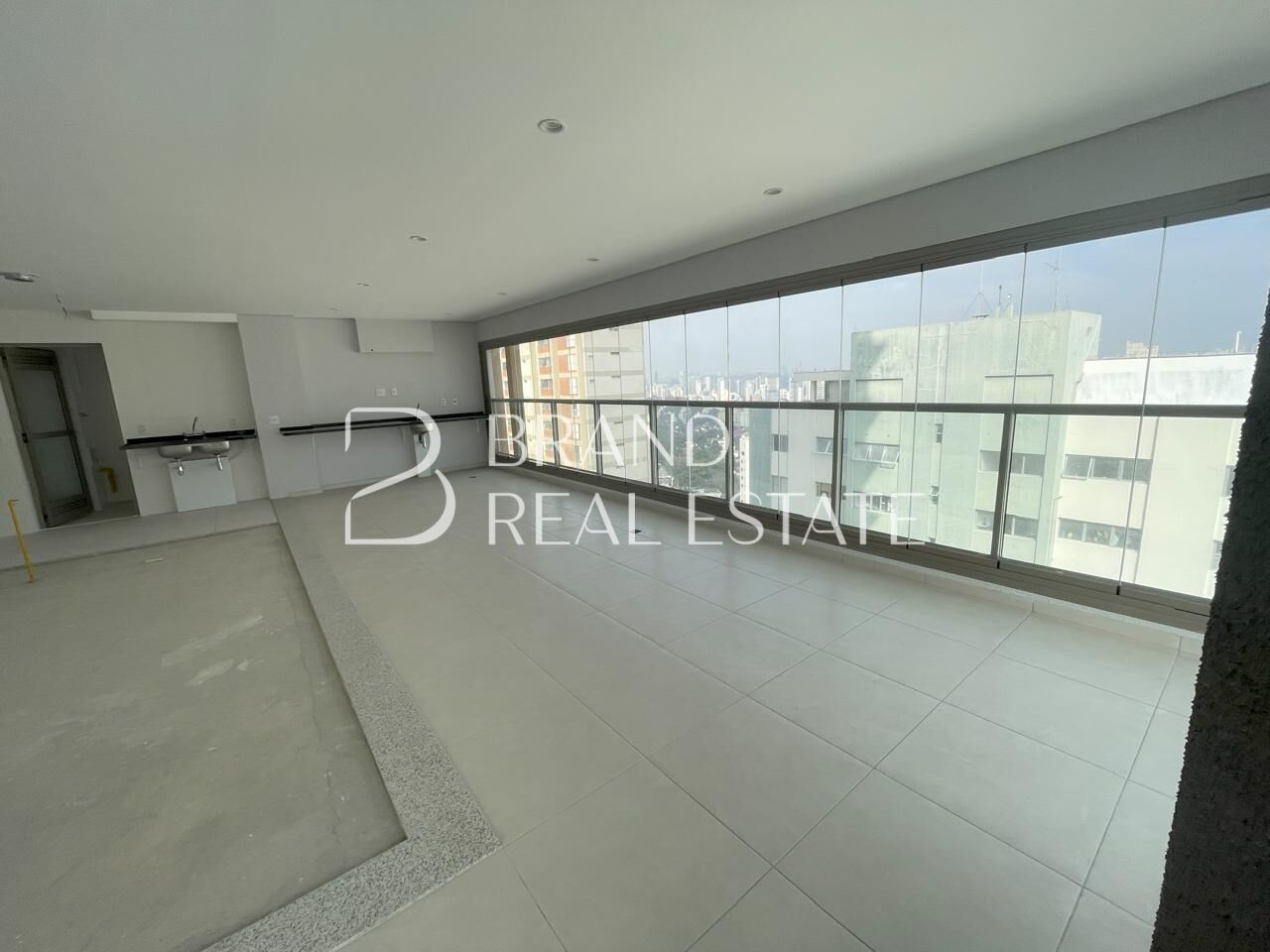Foto 2 - BR13171
