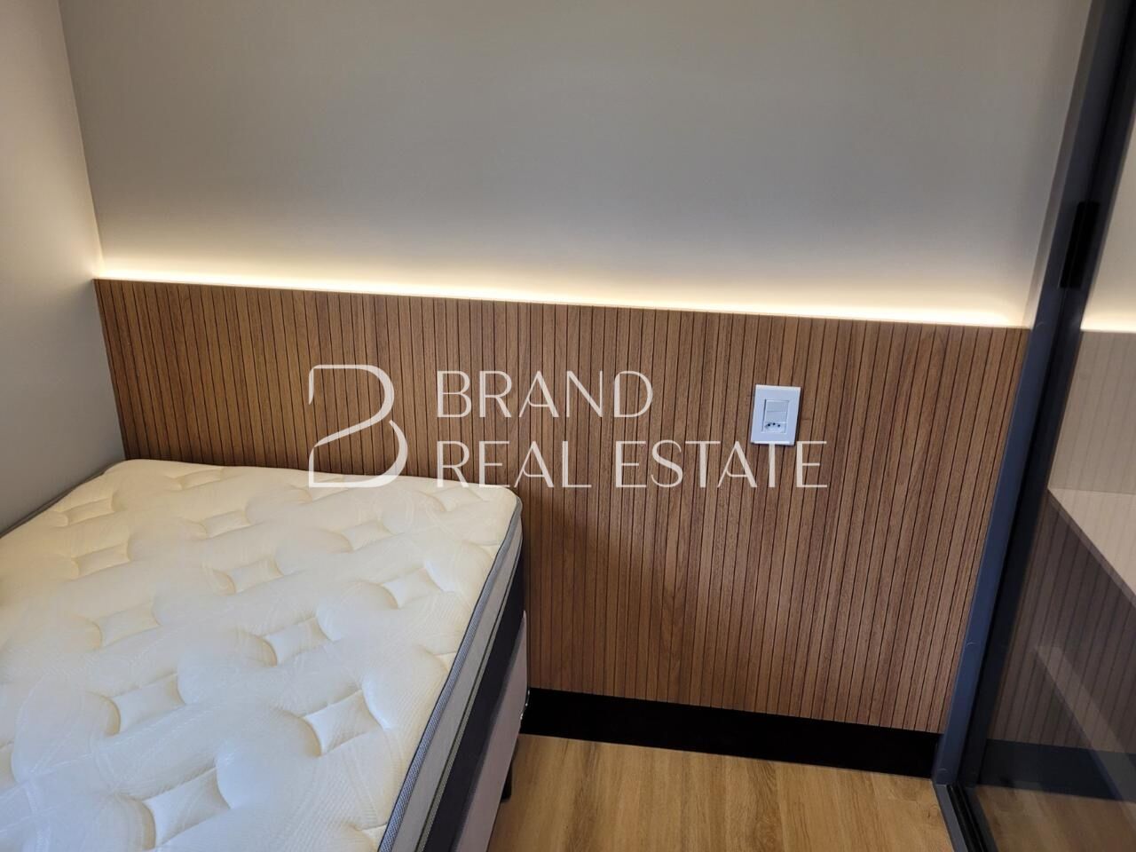 Foto 7 - BR13315