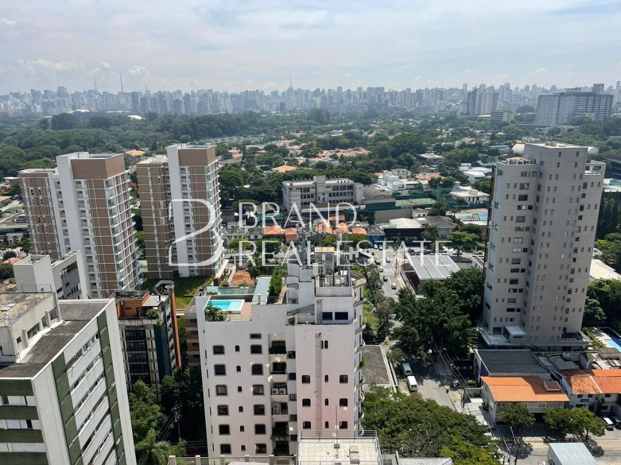 Foto 8 - BR13335