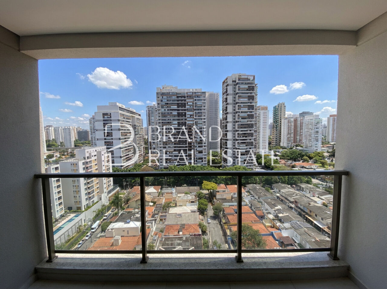 Foto 7 - BR13579