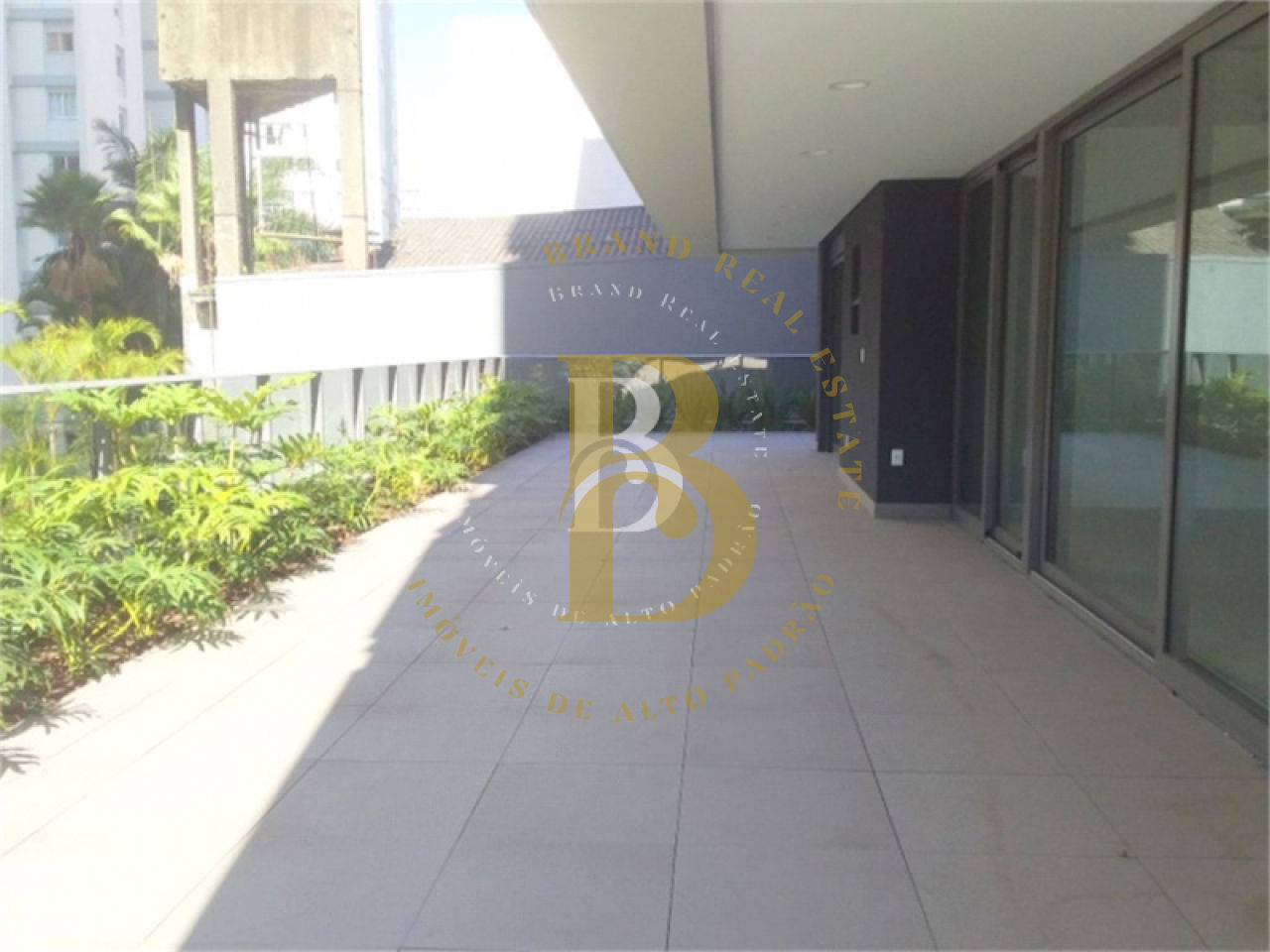 Foto 13 - BR147