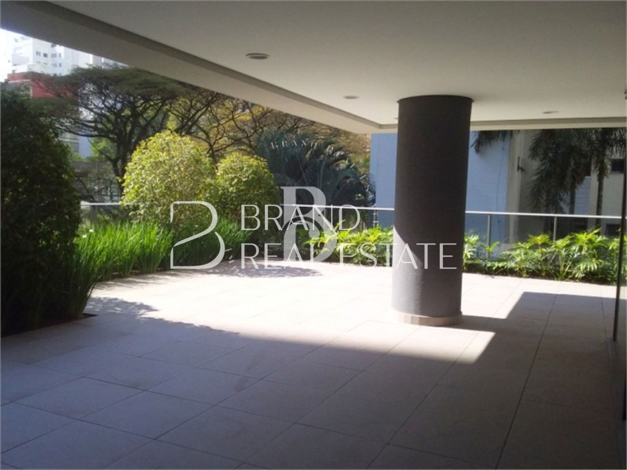 Foto 14 - BR147
