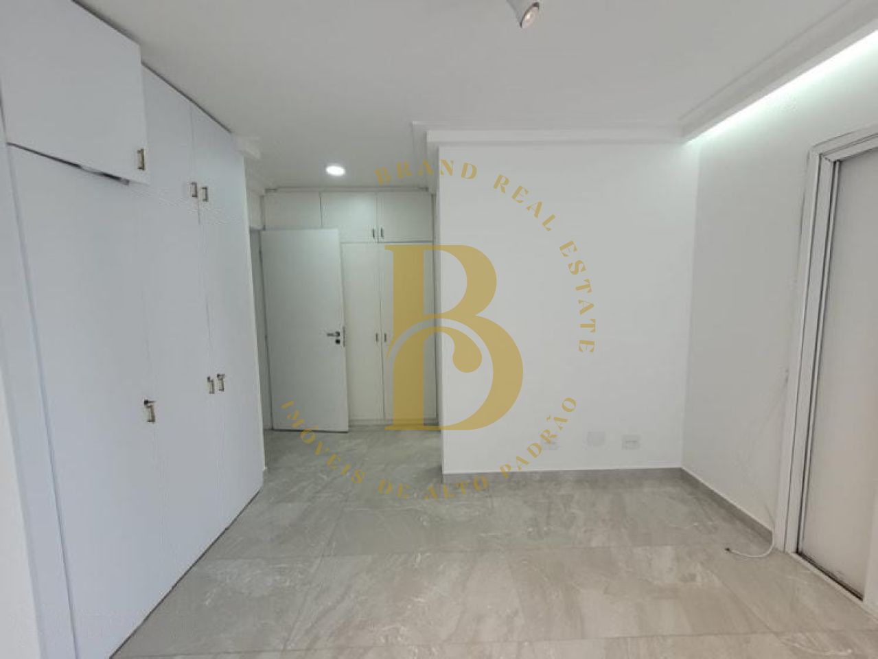 Foto 17 - BR1523