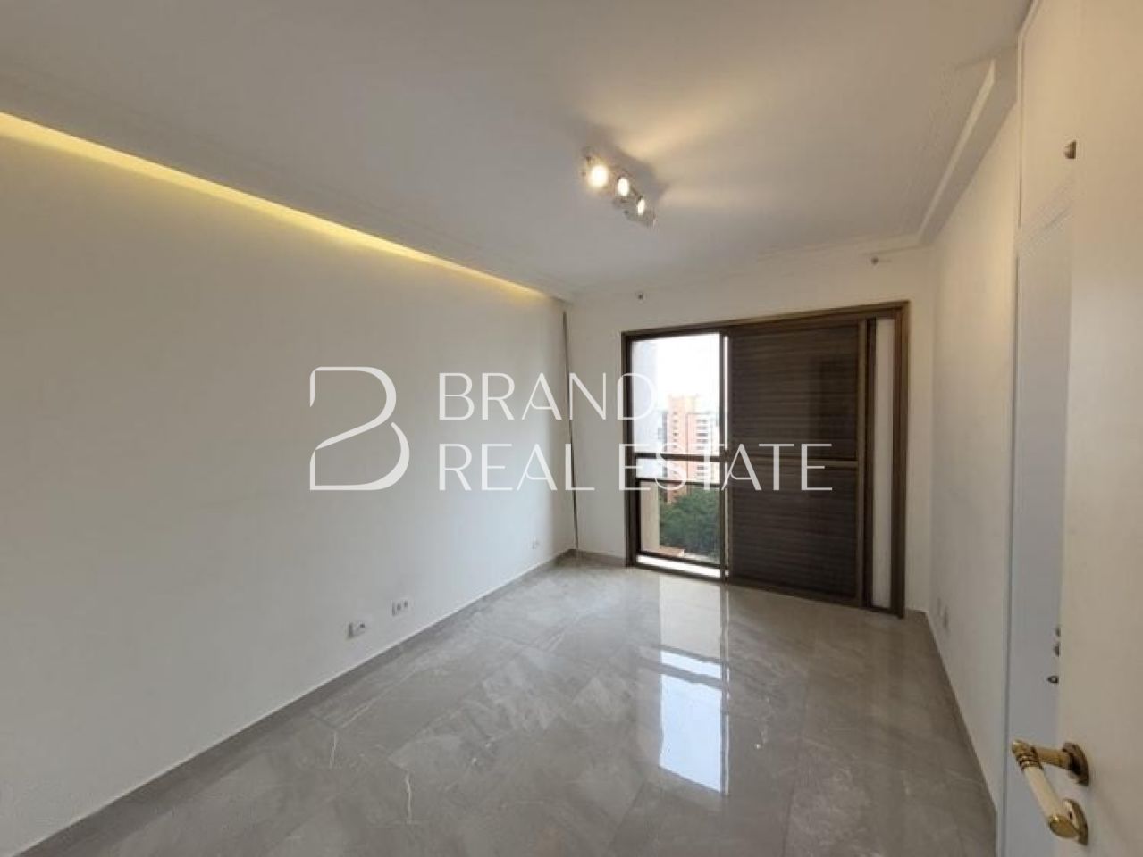 Foto 24 - BR1523
