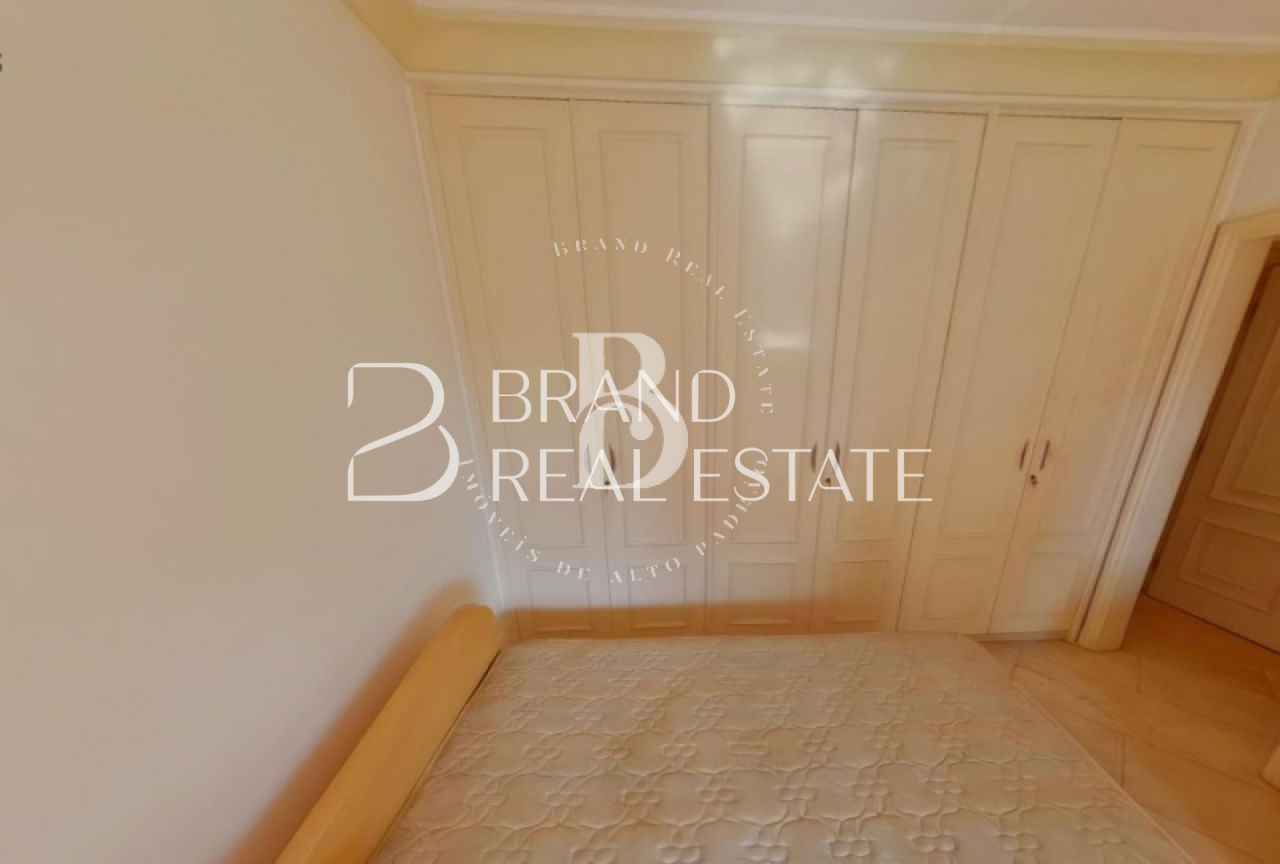 Foto 17 - BR1573