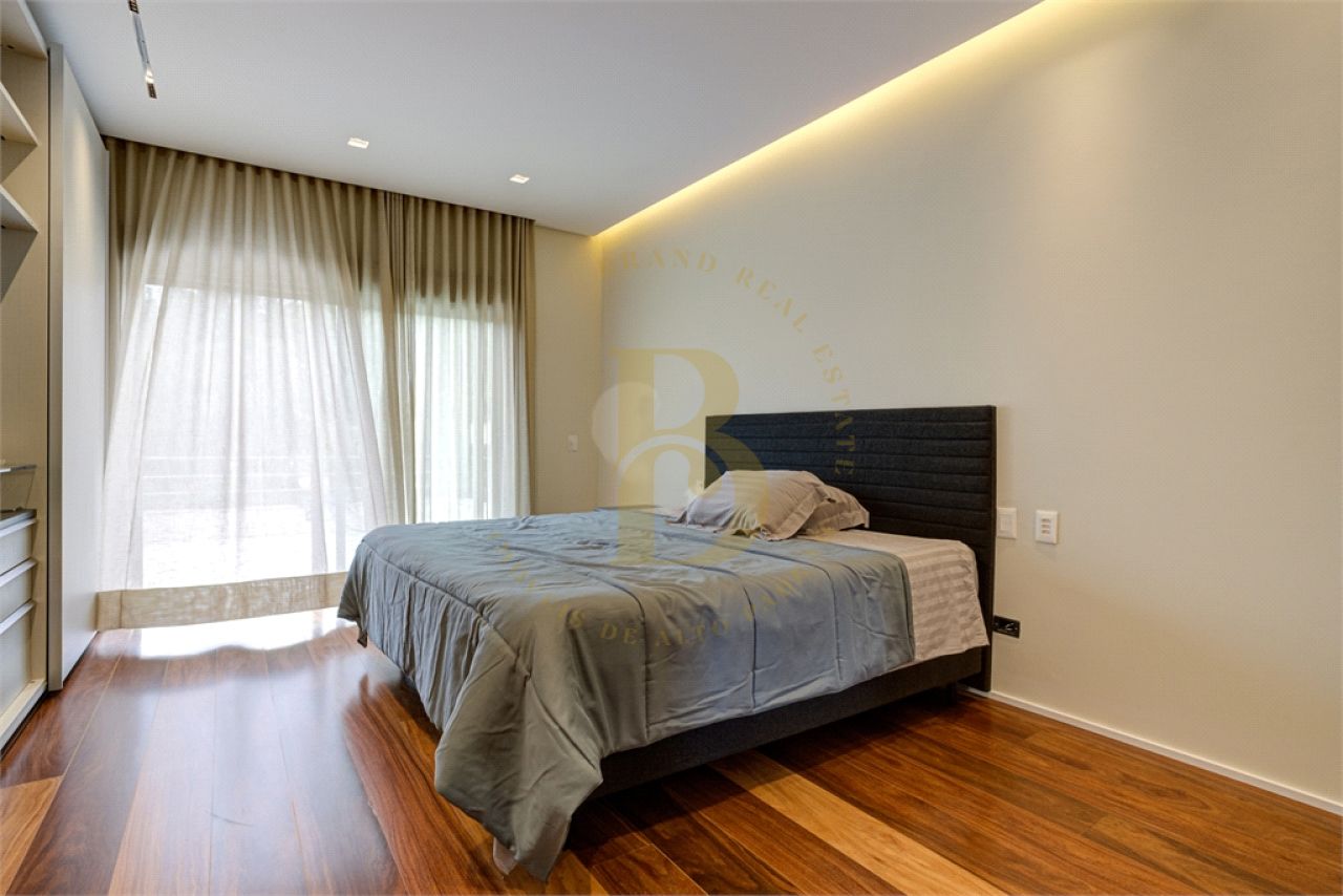 Foto 30 - BR1586