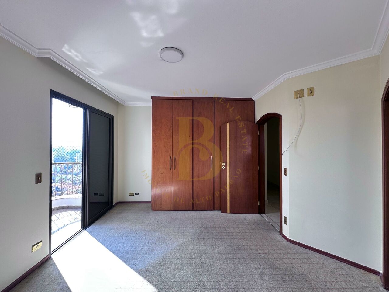 Foto 30 - BR1646