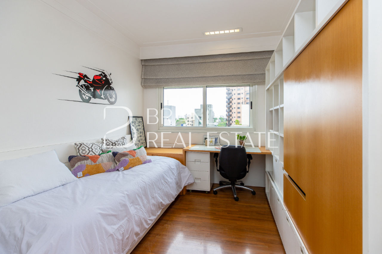 Foto 21 - BR1725