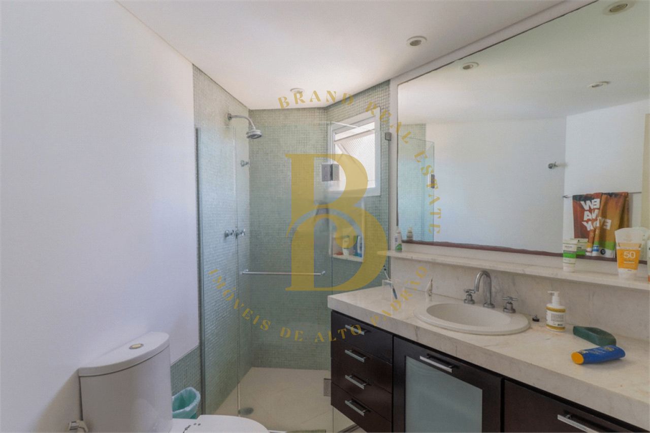 Foto 18 - BR1735