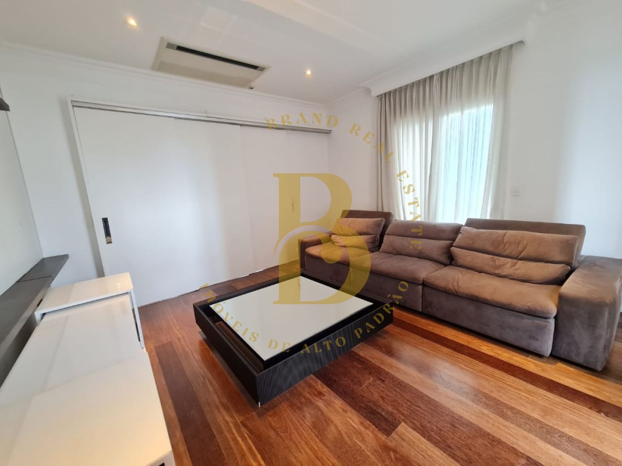 Foto 11 - BR1781