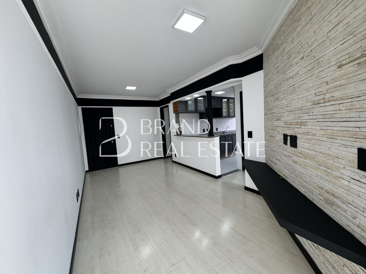 Foto 11 - BR1795