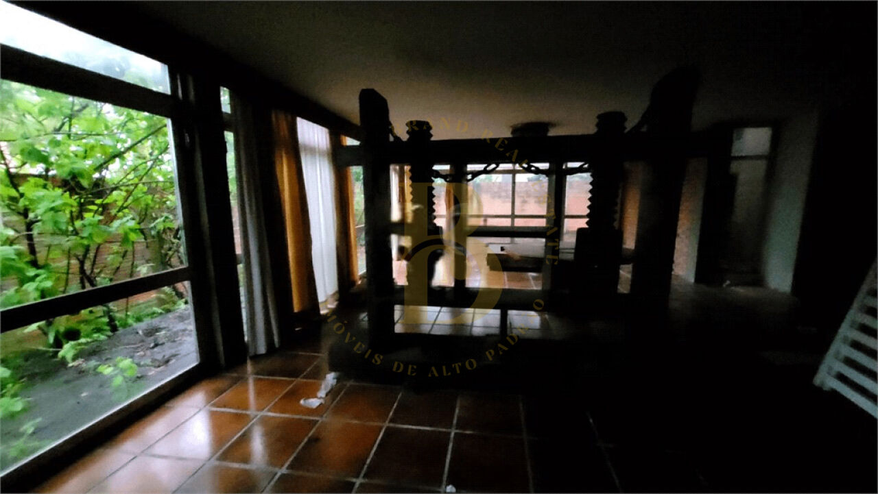 Foto 9 - BR1819