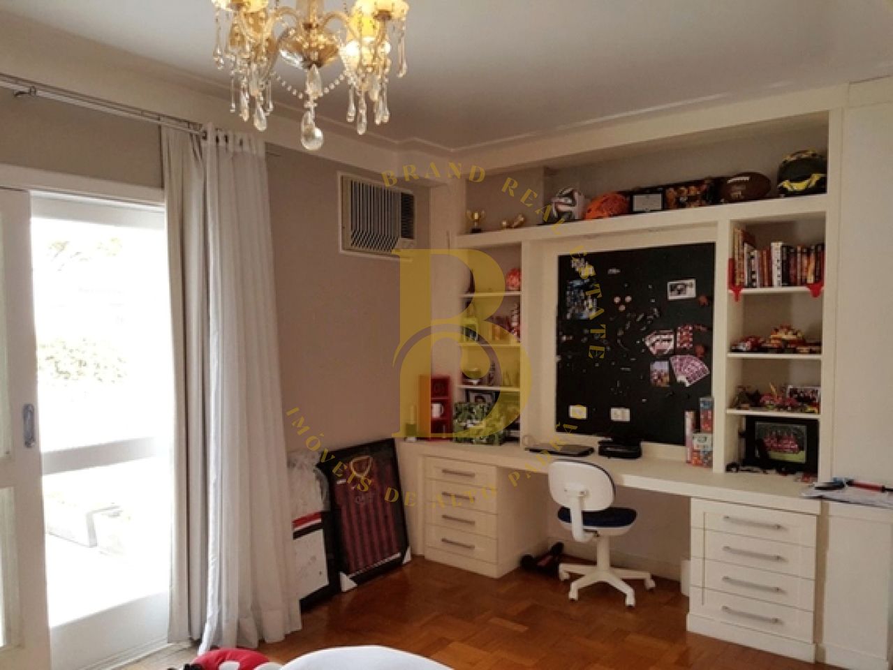 Foto 12 - BR1909