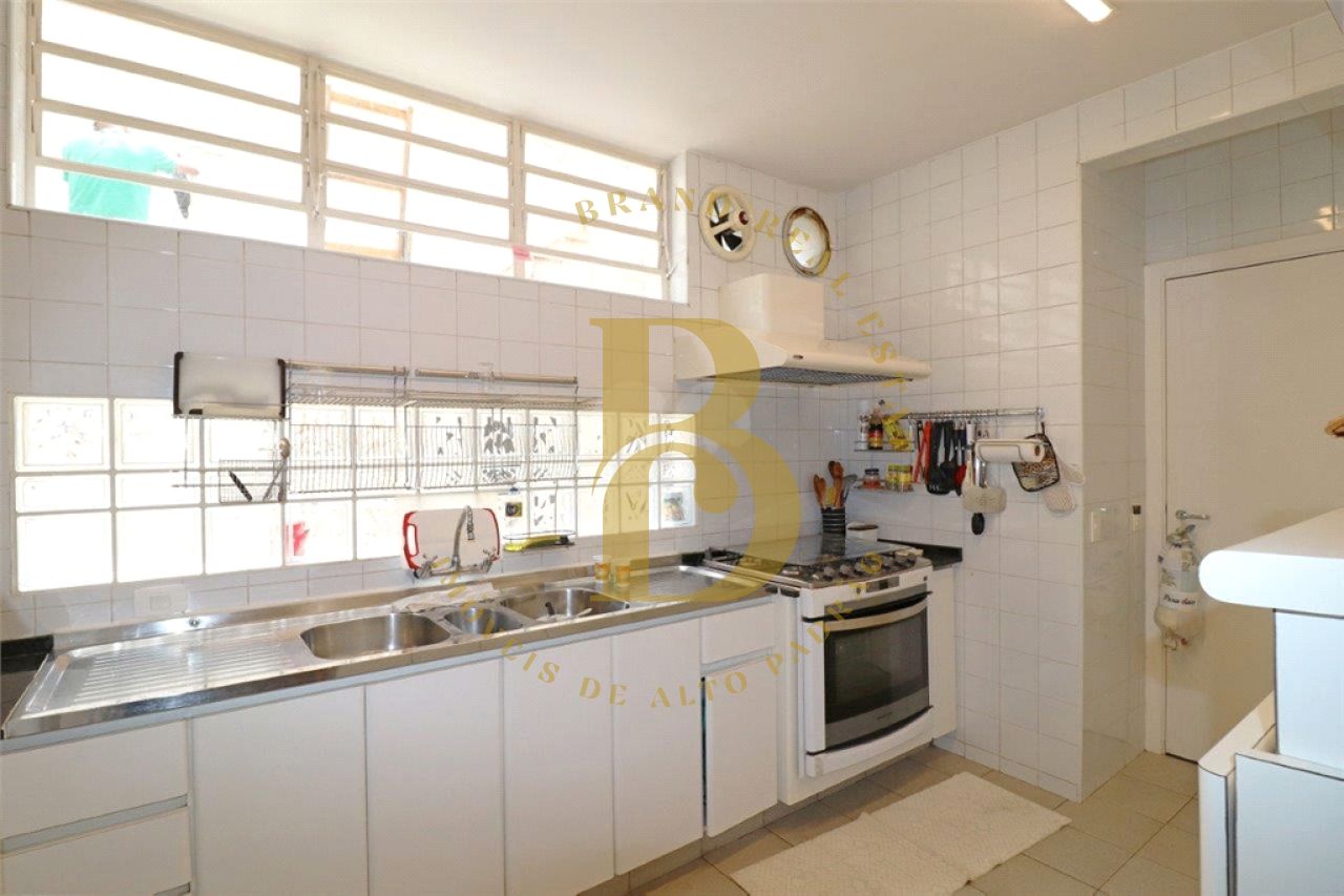 Foto 25 - BR1909