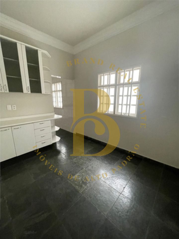 Foto 7 - BR1942